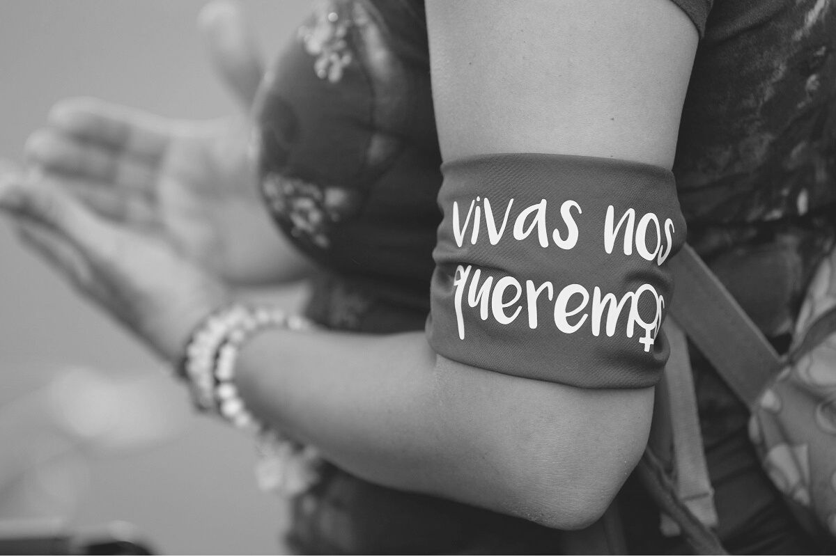 Vivas nos queremos (Ana María Abruña Reyes)