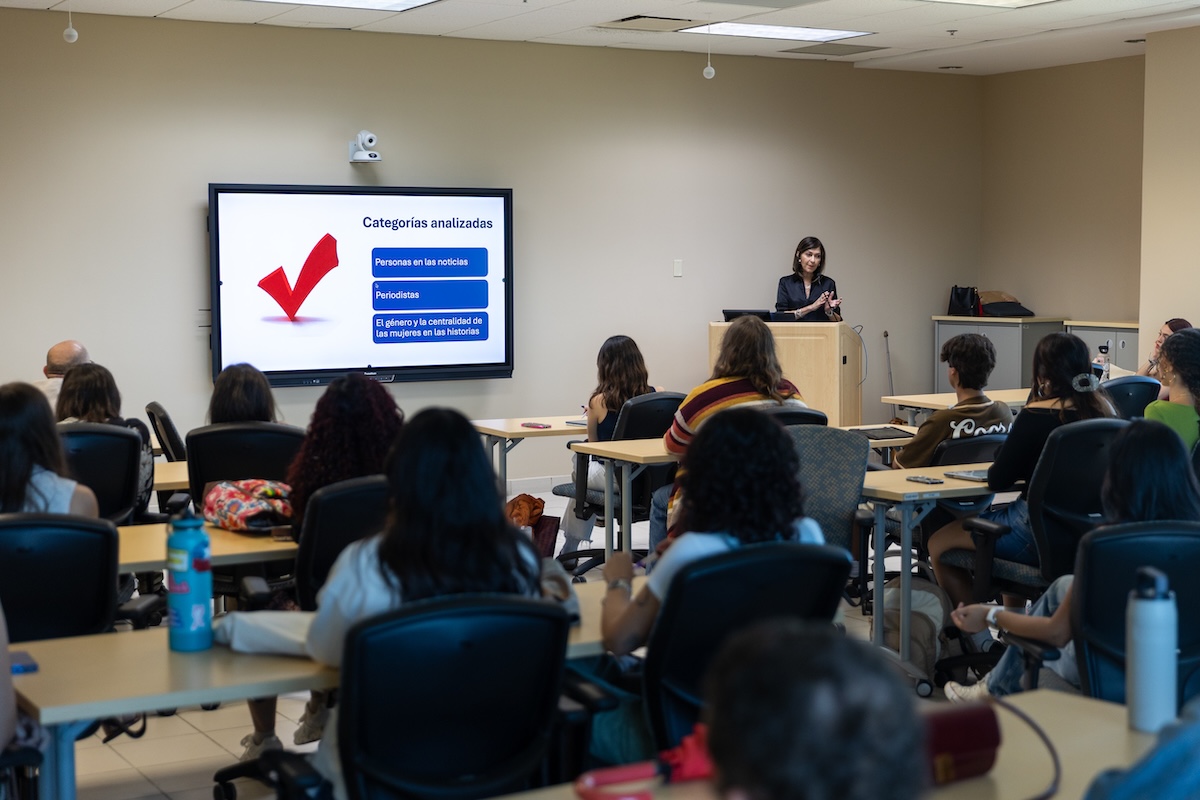Presentacion Informe de Monitoreo de Medios PR por Dra Lugo Facultad de Comunicacion UPR Rio Piedras