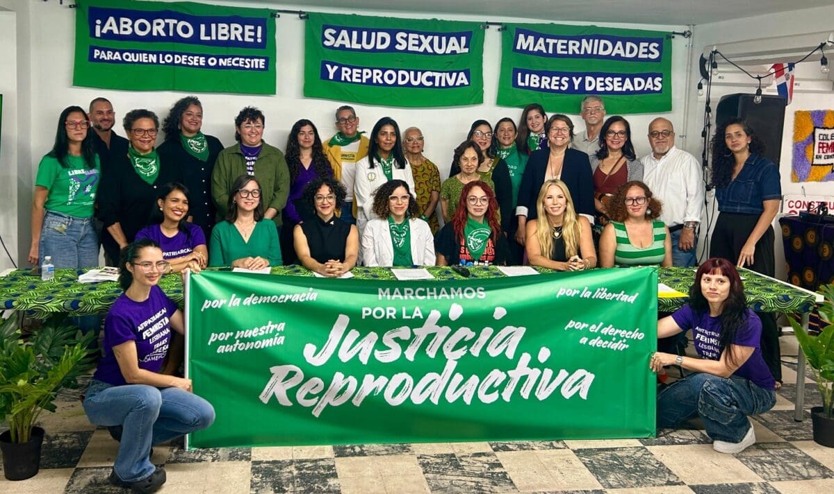 Foto conferencia de prensa marcha por la justicia reproductiva