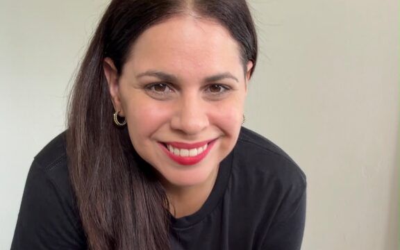 La investigadora Grace M. Cabrera Llinás visibiliza las aportaciones de mujeres en el libro Mujeres puertorriqueñas históricas que no me enseñaron en la escuela